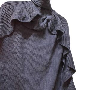 EUC RED VALENTINO poncho cape knit wool Turtleneck Sweater